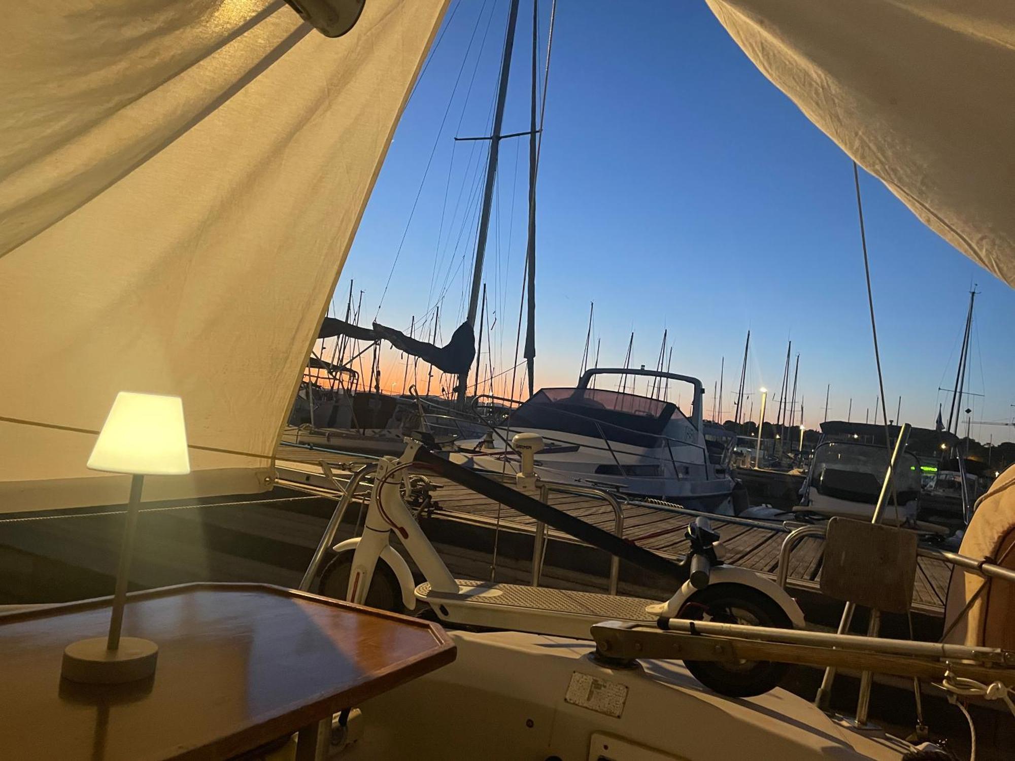 Yacht Studio Galarne Saint-Raphaël 외부 사진